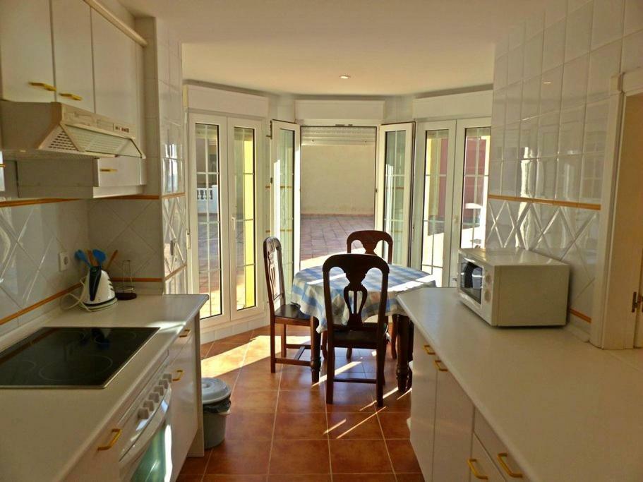 Penthouse With Ocean View Apartment Исла Канела Екстериор снимка