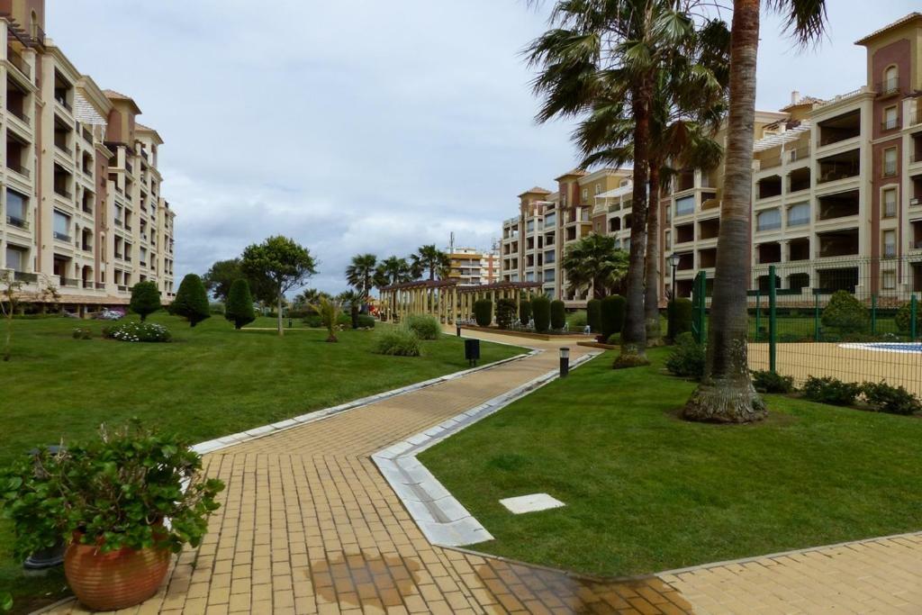 Penthouse With Ocean View Apartment Исла Канела Екстериор снимка